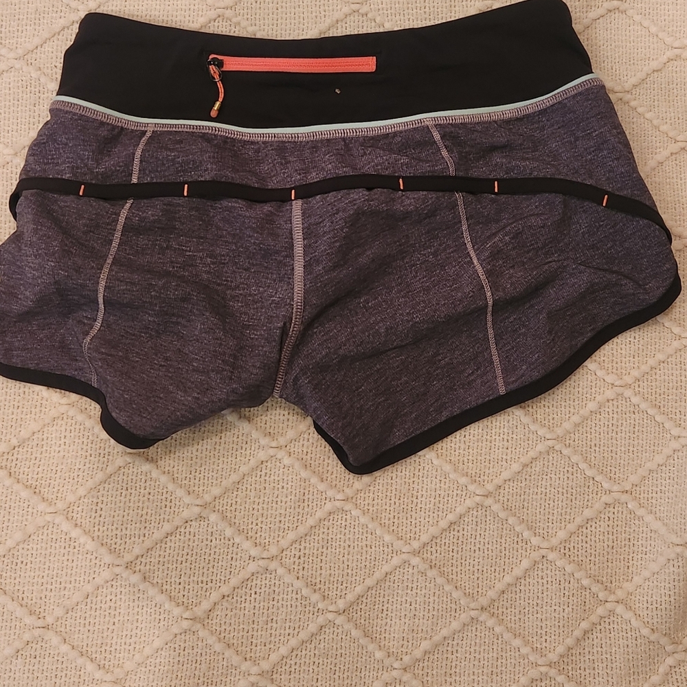 Shorts - Picture 2 of 3